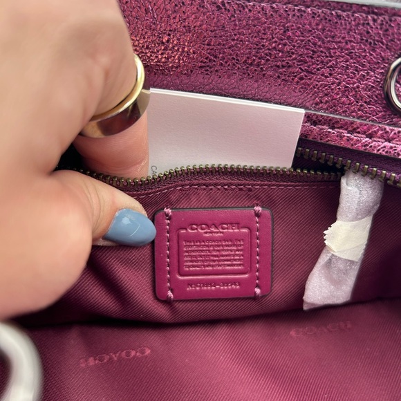 💃🏼SOLD💃🏼NWT Coach Metallic Bag - Picture 4 of 6